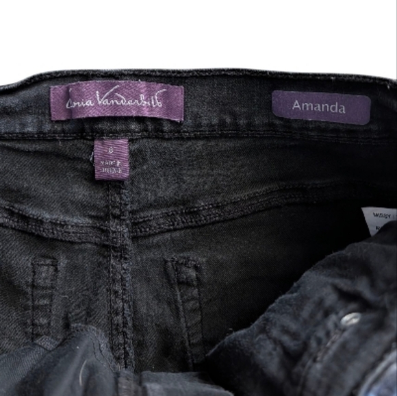 Gloria Vanderbilt Amanda Rose Embroidered Black Jeans Size 8 - Picture 2 of 4